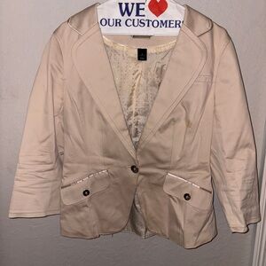 Size 8 Women's Cream Blazer Jacket